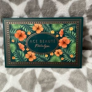 Ace Beaute Nostalgia palette